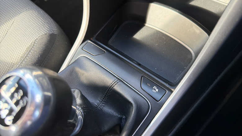 Hyundai i30 1.6 CRDi Blue Drive SE 5dr Diesel Hatchback